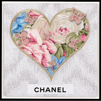 Reverie Heart Bouquet 12"x12"