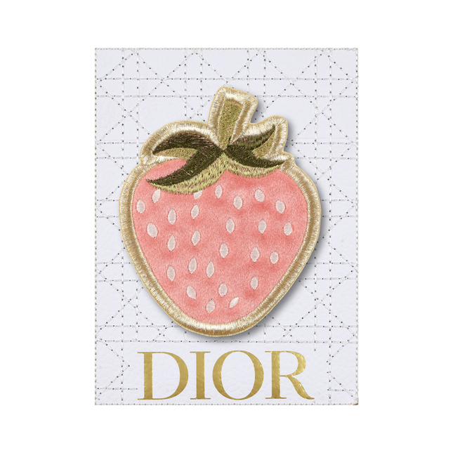 Reverie Strawberry 6"x8"