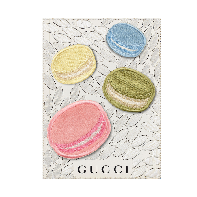 Reverie Macarons 6"x8"