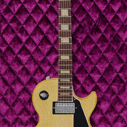 Gold Les Paul with Quilted Background
