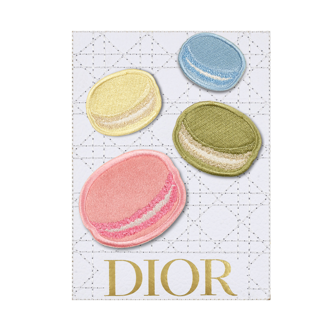Reverie Macarons 6"x8"