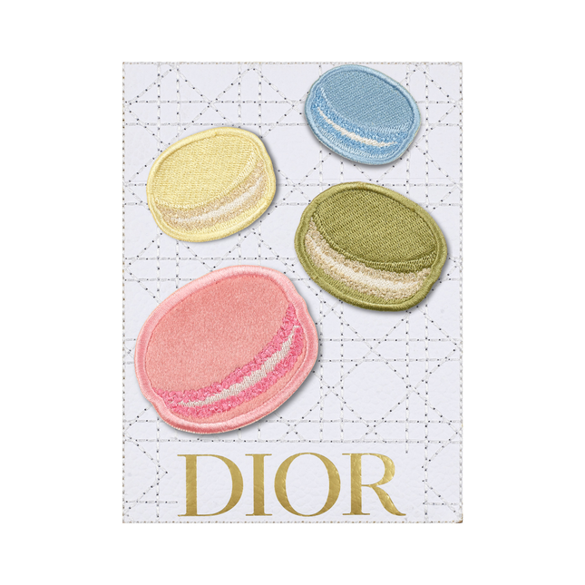 Reverie Macarons 6"x8"