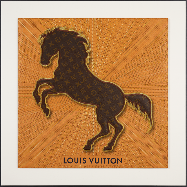 LV Bronco 26"x26"