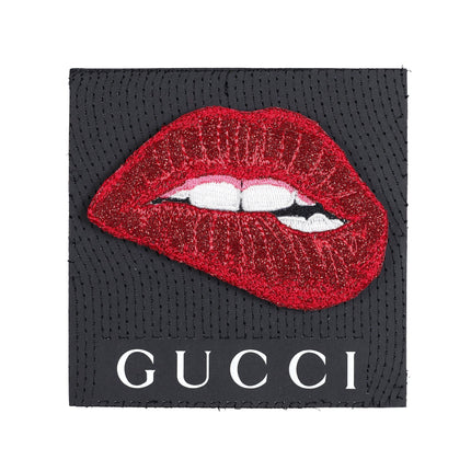 Petite Lips 5"x5"